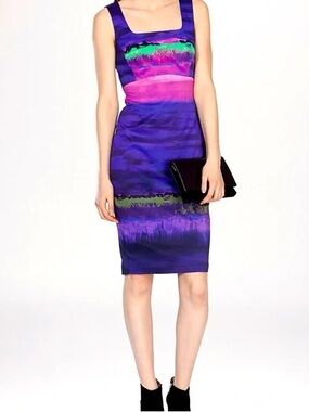Karen Millen Purple Painterly Stripe Bodycon dress. Size 4